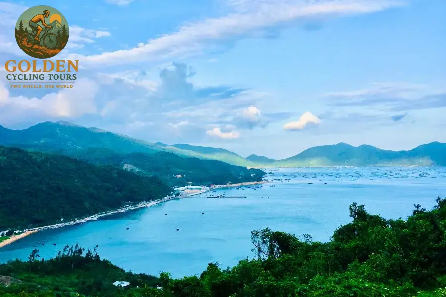15 Days Hanoi to Hue Coastal Cycling Tour